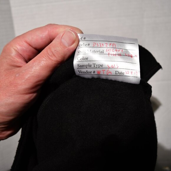 Womens DKNY Sport MLB Pittsburgh Pirates Small (oversized) Sweatshirt NWT - Picture 10 of 10